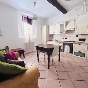 Casa Paglietta , Bologna Italia