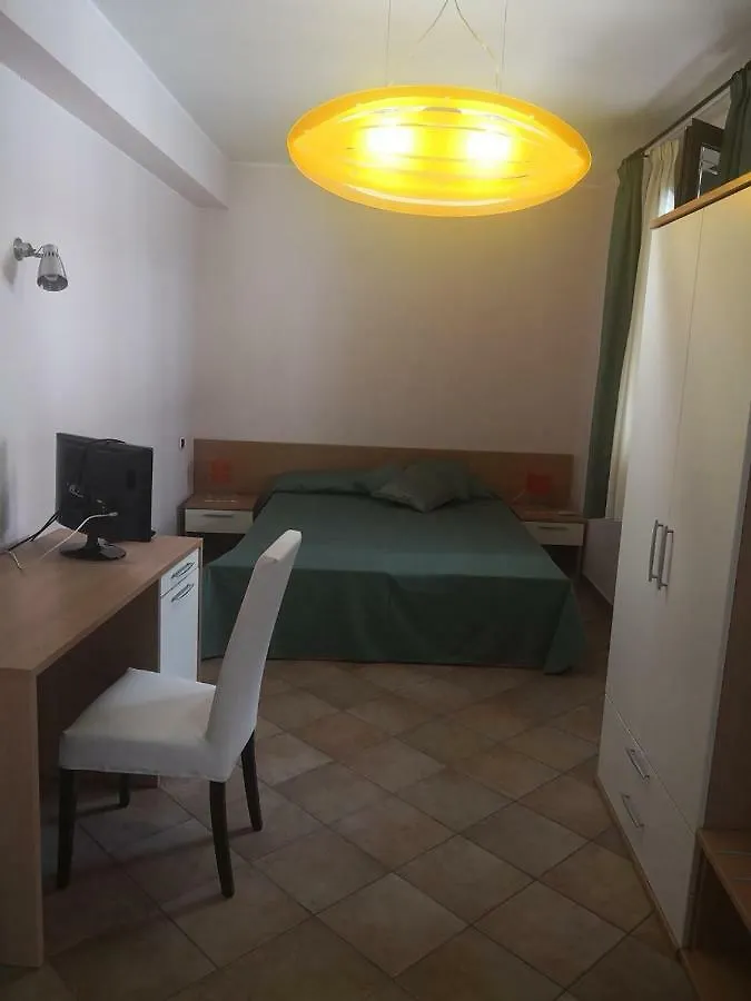 Casa D'Amico Appartamento Calatabiano Alloggio in famiglia