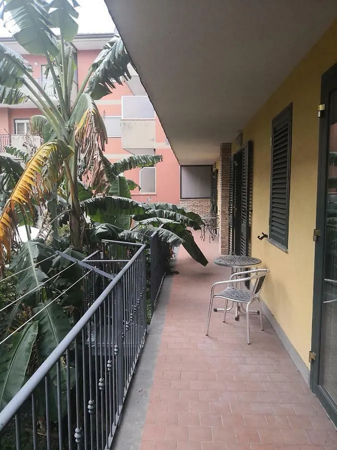 Casa D'Amico Appartamento Calatabiano Alloggio in famiglia